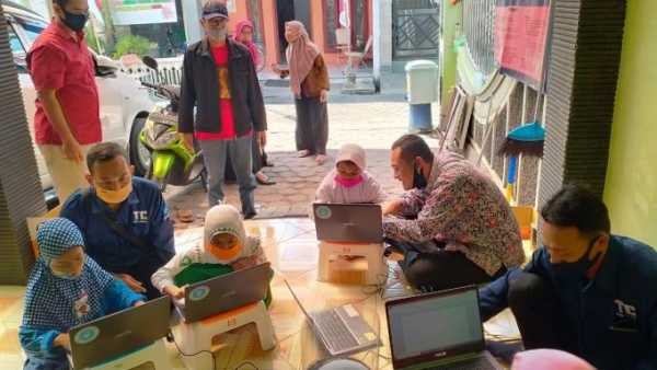 TELECENTER PALAPA AJARI ANAK-ANAK IT PADA MASA PANDEMI COVID-19